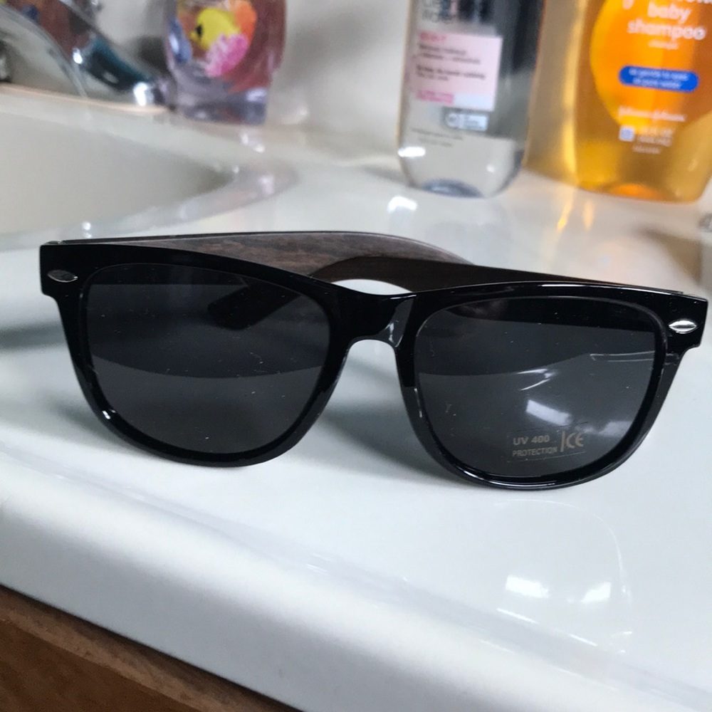 Black sunglasses
